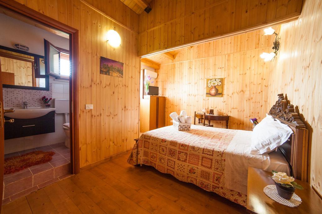 Acqua Di Mare Bed & Breakfast Locogrande Cameră foto